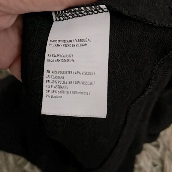 American Eagle Essentials Black Size Small - Picture 5 of 5